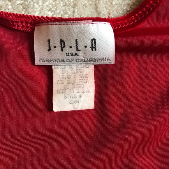 🌹Beautiful red tank top🌹. - Picture 5 of 7